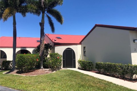 House in Punta Gorda, Florida 3 bedrooms, 133.87 sq.m. № 1137181 - photo 1