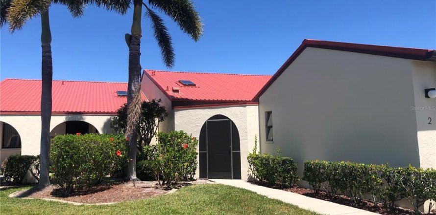 House in Punta Gorda, Florida 3 bedrooms, 133.87 sq.m. № 1137181