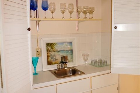 House in Punta Gorda, Florida 3 bedrooms, 133.87 sq.m. № 1137181 - photo 7