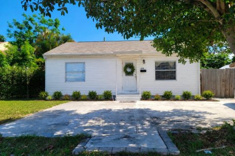 Casa en West Palm Beach, Florida 2 dormitorios, 71.35 m2 № 2273909