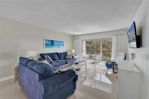 Copropriété à vendre à Lauderhill, Floride: 2 chambres, 101.45 m2 № 1698719 - photo 23