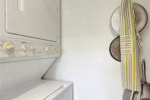 Copropriété à vendre à Lauderhill, Floride: 2 chambres, 101.45 m2 № 1698719 - photo 14