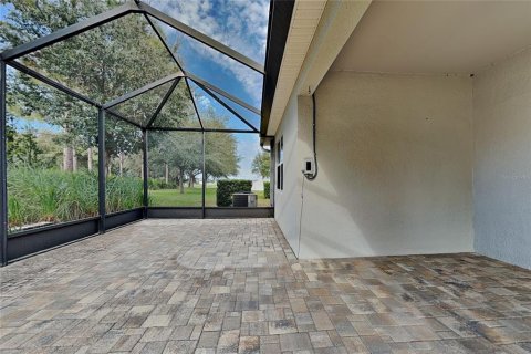 Villa ou maison à louer à Spring Hill, Floride: 4 chambres, 192.96 m2 № 2433294 - photo 16