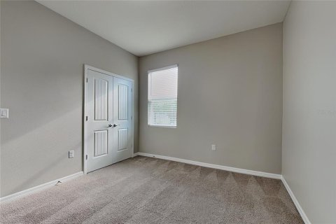 Villa ou maison à louer à Spring Hill, Floride: 4 chambres, 192.96 m2 № 2433294 - photo 14
