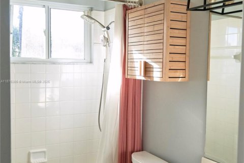 Touwnhouse à louer à Coral Springs, Floride: 3 chambres, 150.78 m2 № 1980815 - photo 18