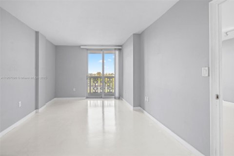 Copropriété à vendre à Miami Beach, Floride: 1 chambre, 74.69 m2 № 2013564 - photo 14