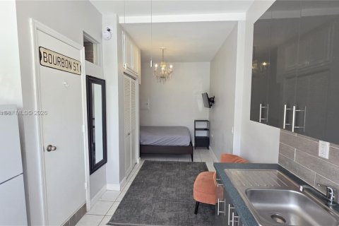 Villa ou maison à louer à Biscayne Park, Floride: 41.81 m2 № 2044004 - photo 7