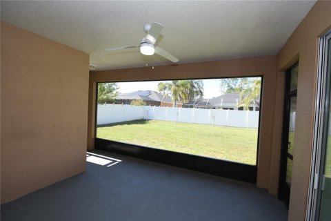 Villa ou maison à louer à Palm Coast, Floride: 4 chambres, 237.09 m2 № 2429378 - photo 12