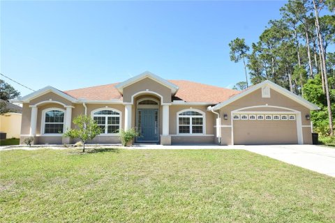Villa ou maison à Palm Coast, Floride 4 chambres, 237.09 m2 № 2429378