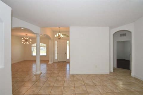 Villa ou maison à louer à Palm Coast, Floride: 4 chambres, 237.09 m2 № 2429378 - photo 2