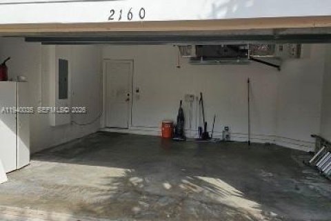 Villa ou maison à louer à Homestead, Floride: 3 chambres, 149.57 m2 № 1997327 - photo 13