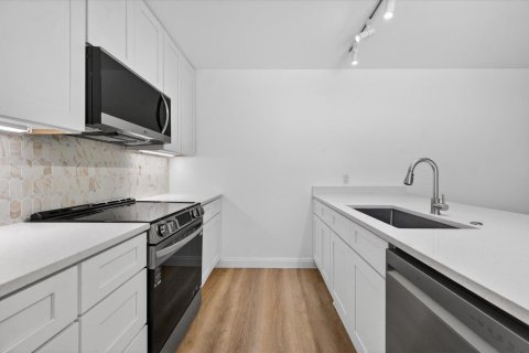 Touwnhouse à vendre à West Palm Beach, Floride: 2 chambres, 114.83 m2 № 2077890 - photo 26