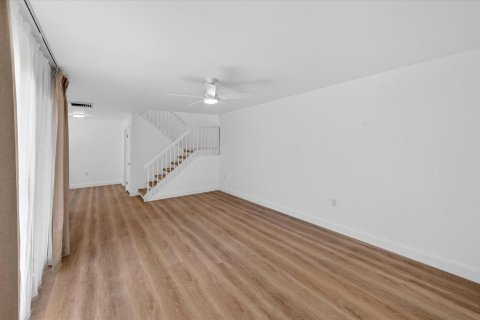 Touwnhouse à vendre à West Palm Beach, Floride: 2 chambres, 114.83 m2 № 2077890 - photo 25