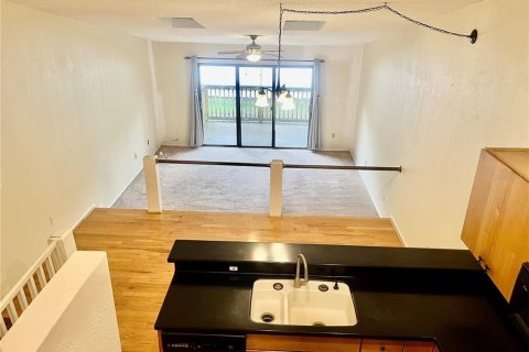 Condominio en venta en Pinellas Park, Florida, 2 dormitorios, 110.55 m2 № 1775668 - foto 6