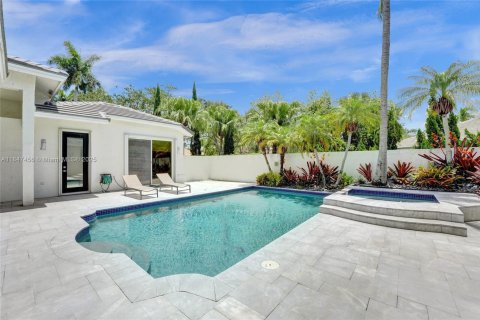 House in Weston, Florida 5 bedrooms, 282.89 sq.m. № 1847767 - photo 6