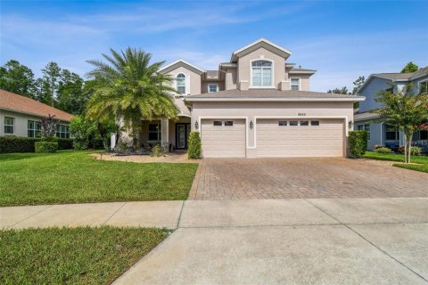 Villa ou maison à vendre à Land O' Lakes, Floride: 6 chambres, 339.19 m2 № 2356270 - photo 2