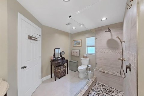 House in Dunedin, Florida 4 bedrooms, 188.5 sq.m. № 2157191 - photo 25