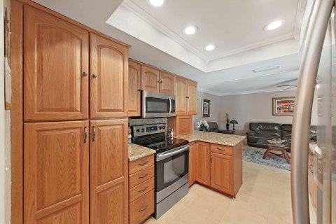 House in Dunedin, Florida 4 bedrooms, 188.5 sq.m. № 2157191 - photo 28