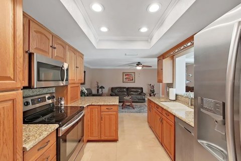 House in Dunedin, Florida 4 bedrooms, 188.5 sq.m. № 2157191 - photo 29