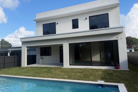 Купить виллу или дом в Майами, Флорида 4 спальни, 297.29м2, № 2049049 - фото 2