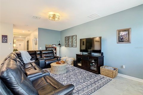 Villa ou maison à vendre à Davenport, Floride: 4 chambres, 180.14 m2 № 2131567 - photo 9