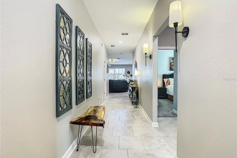 Villa ou maison à vendre à Davenport, Floride: 4 chambres, 180.14 m2 № 2131567 - photo 2