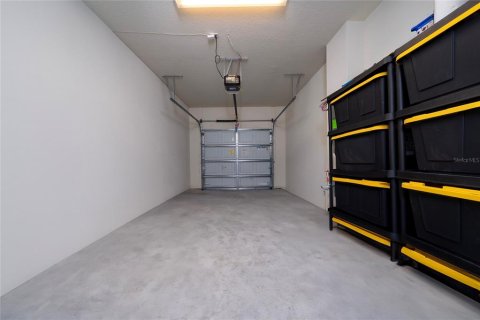 Condo in Davenport, Florida, 3 bedrooms  № 1912890 - photo 30