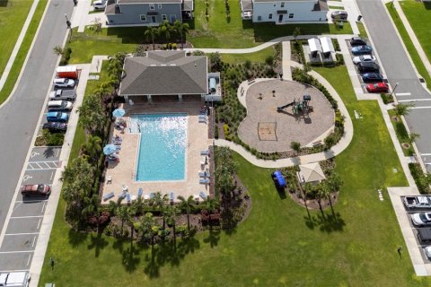 Condo in Davenport, Florida, 3 bedrooms  № 1912890 - photo 6