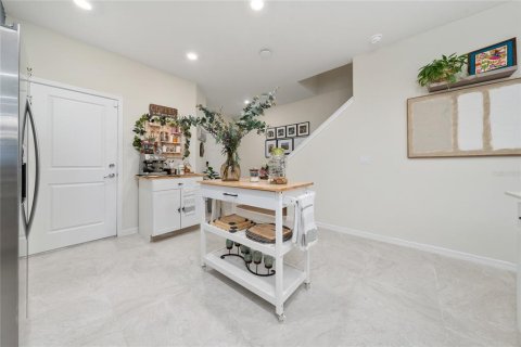 Condo in Davenport, Florida, 3 bedrooms  № 1912890 - photo 10