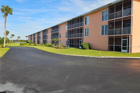 Купить кондоминиум в Дейтона-Бич, Флорида 5 комнат, 95.22м2, № 1440605 - фото 27