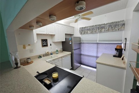 Купить кондоминиум в Дейтона-Бич, Флорида 5 комнат, 95.22м2, № 1440605 - фото 4