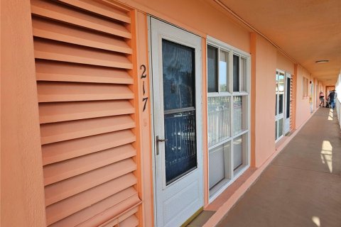 Купить кондоминиум в Дейтона-Бич, Флорида 5 комнат, 95.22м2, № 1440605 - фото 2