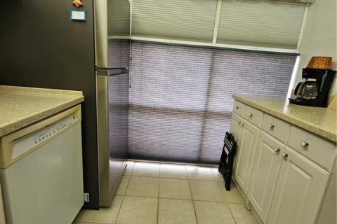 Купить кондоминиум в Дейтона-Бич, Флорида 5 комнат, 95.22м2, № 1440605 - фото 8