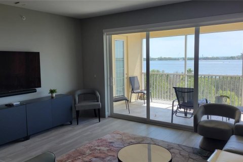 Condo in Osprey, Florida, 2 bedrooms  № 1899692 - photo 9