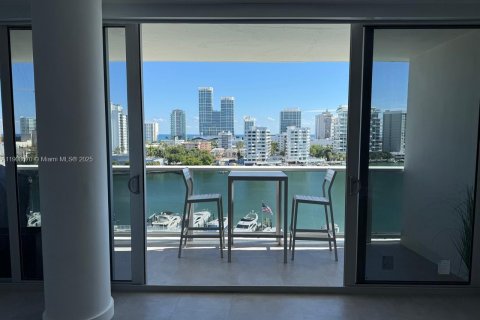 Copropriété à louer à Miami Beach, Floride: 67.45 m2 № 1964804 - photo 6