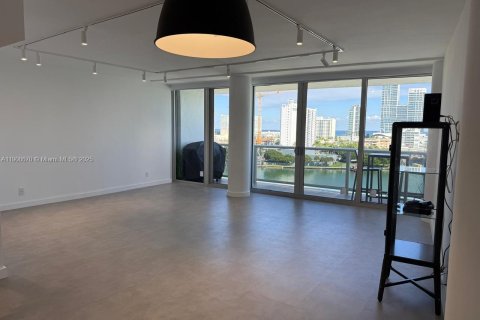 Copropriété à louer à Miami Beach, Floride: 67.45 m2 № 1964804 - photo 5
