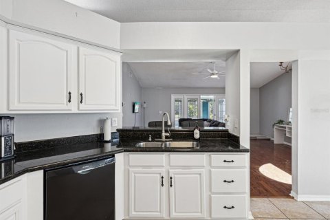Casa en venta en New Port Richey, Florida, 3 dormitorios, 144.46 m2 № 1885590 - foto 25