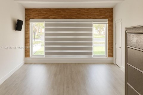 Villa ou maison à louer à Cutler Bay, Floride: 3 chambres, 117.43 m2 № 1984278 - photo 8