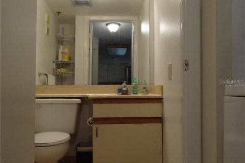 Снять в аренду кондоминиум в Клируотер, Флорида 3 комнаты, 68.75м2, № 1824749 - фото 17