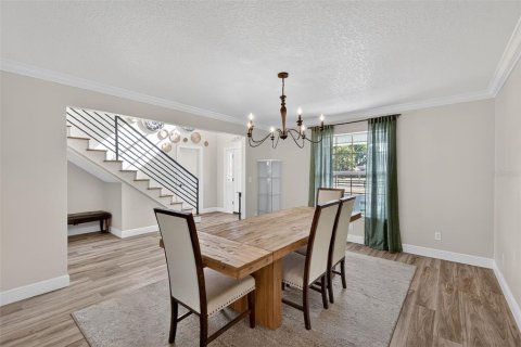 Casa en venta en Oxford, Florida, 4 dormitorios, 315.4 m2 № 2098599 - foto 26