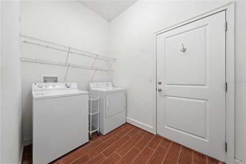 House in Ormond Beach, Florida 2 bedrooms, 127.74 sq.m. № 2329254 - photo 26