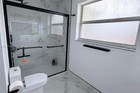 Adosado en alquiler en Pembroke Pines, Florida, 3 dormitorios, 140.75 m2 № 2026560 - foto 30