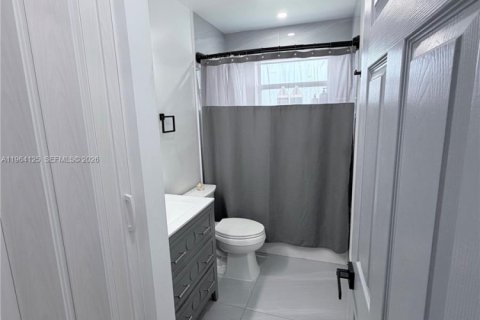 Adosado en alquiler en Pembroke Pines, Florida, 3 dormitorios, 140.75 m2 № 2026560 - foto 26