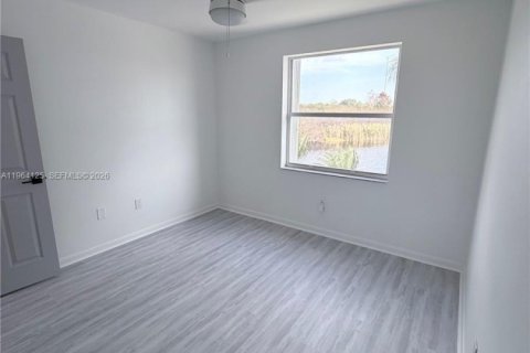 Adosado en alquiler en Pembroke Pines, Florida, 3 dormitorios, 140.75 m2 № 2026560 - foto 25