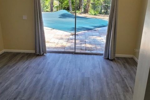 House in Orlando, Florida 4 bedrooms, 164.81 sq.m. № 1569802 - photo 5