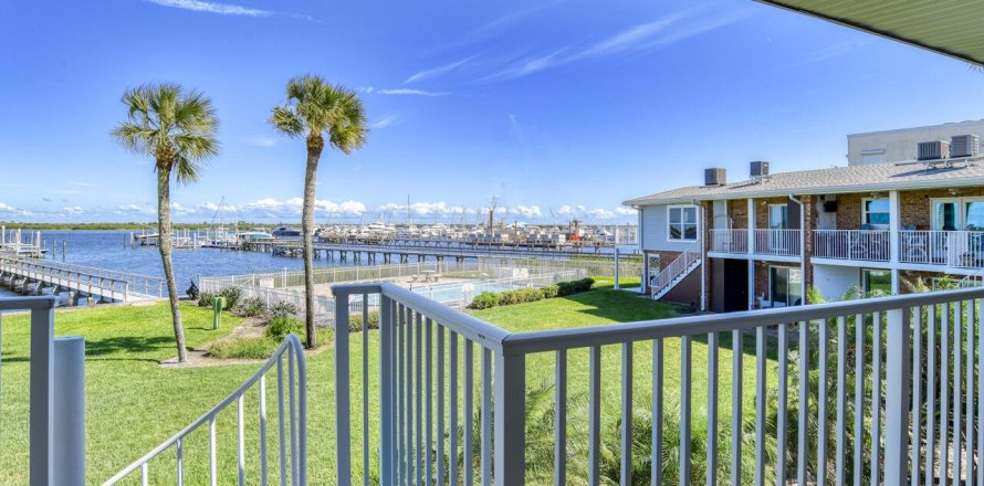 Condo in Saint Augustine, Florida, 2 bedrooms № 801835