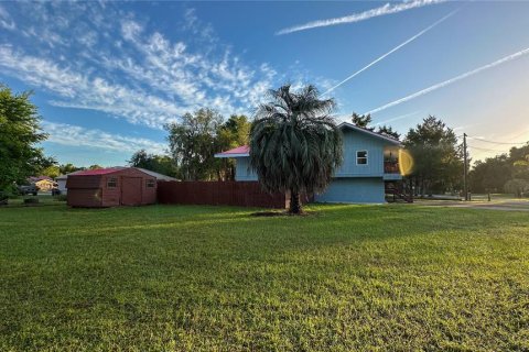 Casa en venta en Lake Panasoffkee, Florida, 5 dormitorios, 244.8 m2 № 1852840 - foto 26