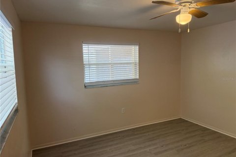 Villa ou maison à louer à Sarasota, Floride: 3 chambres, 146.51 m2 № 2101195 - photo 16