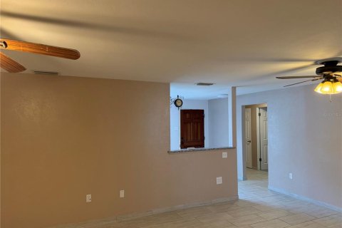 Villa ou maison à louer à Sarasota, Floride: 3 chambres, 146.51 m2 № 2101195 - photo 19