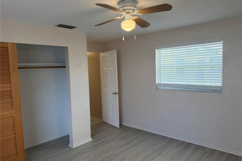 Villa ou maison à louer à Sarasota, Floride: 3 chambres, 146.51 m2 № 2101195 - photo 11